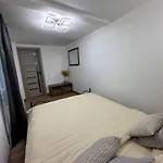 بيت للعطل Comfort Forum House *