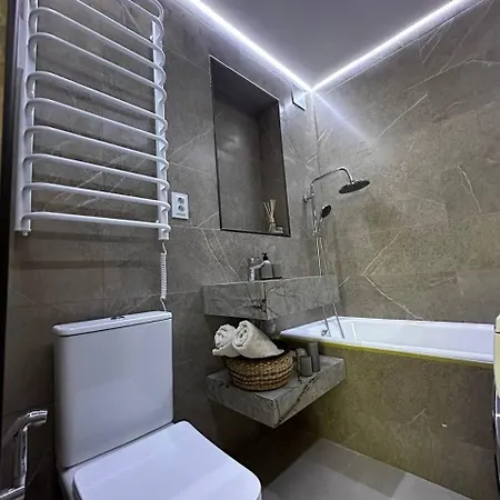 Comfort Forum House בית נופש *